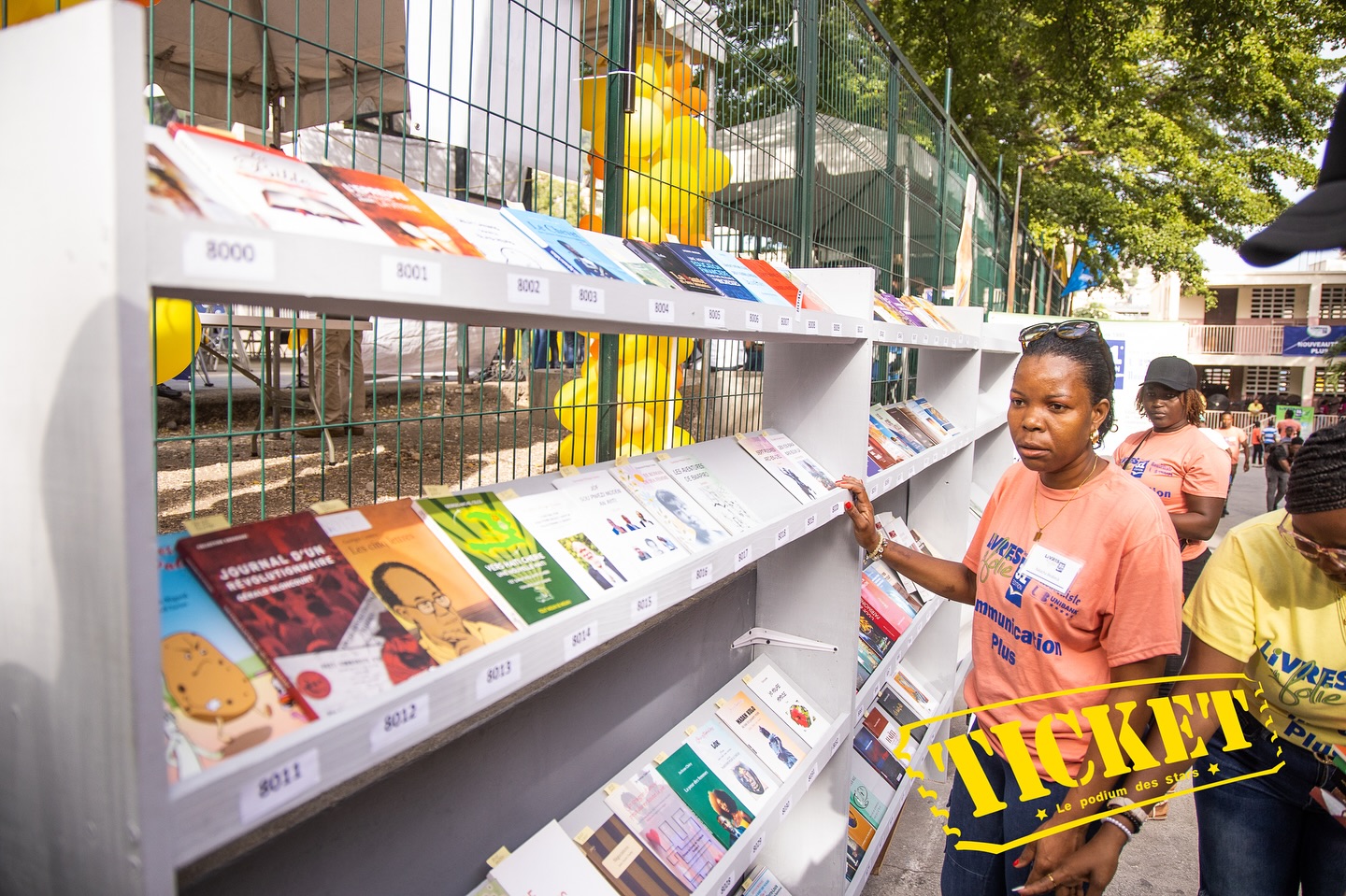 L'offre de Communication Plus et des maisons d'édition à Livres en folie 2026